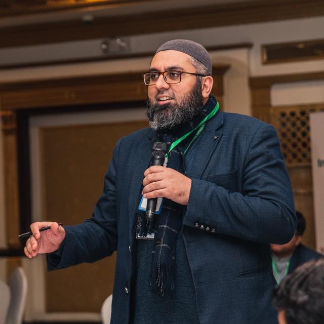 Dr Maulana Ali Tariq